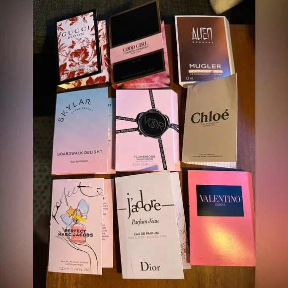 Assorted Perfume Samples (9) - Picture 1 of 1